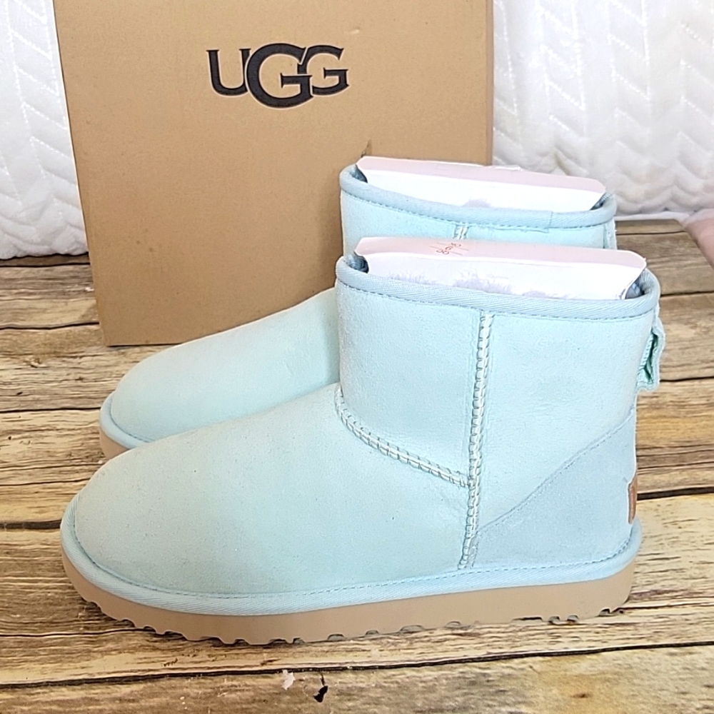 UGG Classic Mini Boots ✨Aqua✨